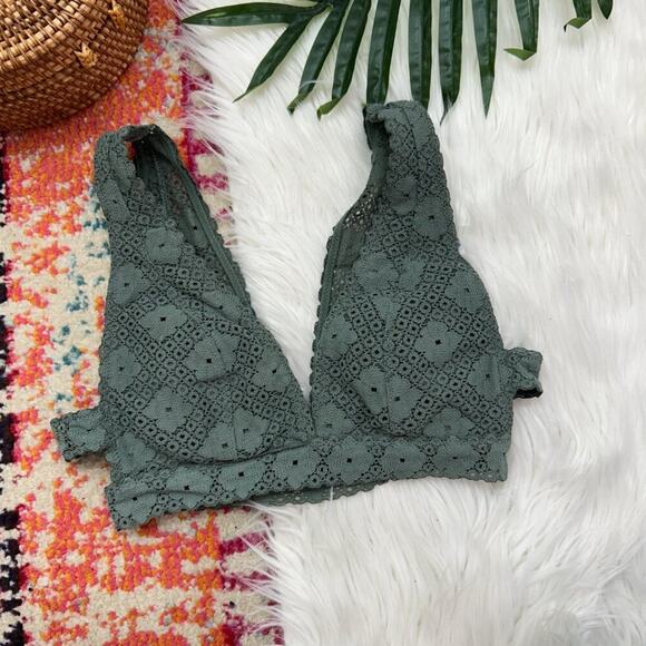 aerie Other - Aerie Green Lace Padded Side Cut Out Lightweight Bralette XS